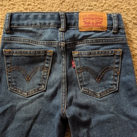 Levi's Mini Mom Adjustable Jeans Size 4 Girls - Picture 4 of 5